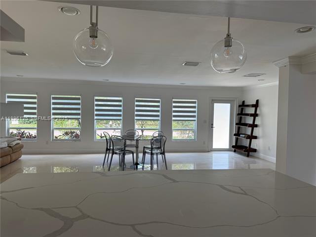 9401 Sw 69th Ct - Photo 7 of 13