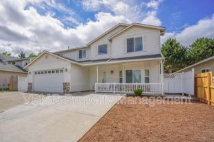 8907 Ne 84th St - Photo 1 of 1