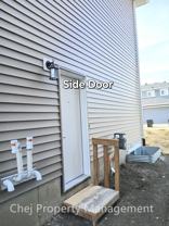 16519 20 Ave Sw #LOWER - Photo 1 of 1