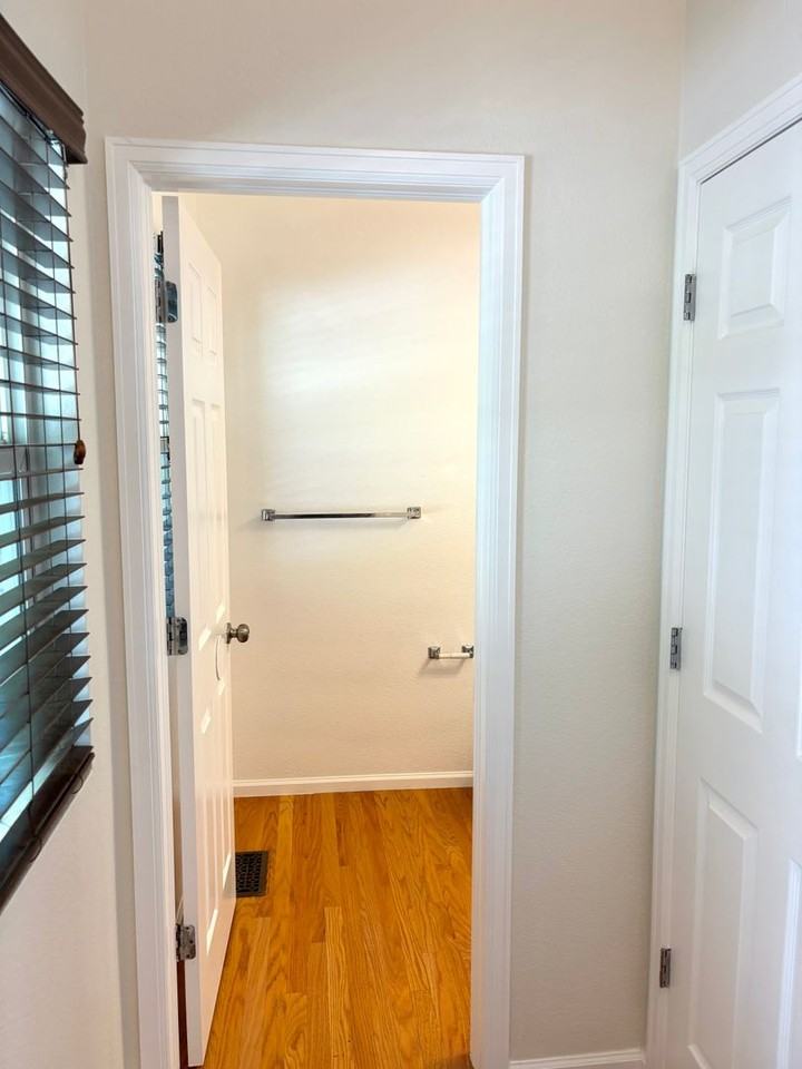 4848 S Elk Ct - Photo 5 of 32