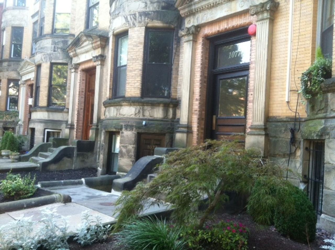9-1077 Beacon St - Photo 2 of 5