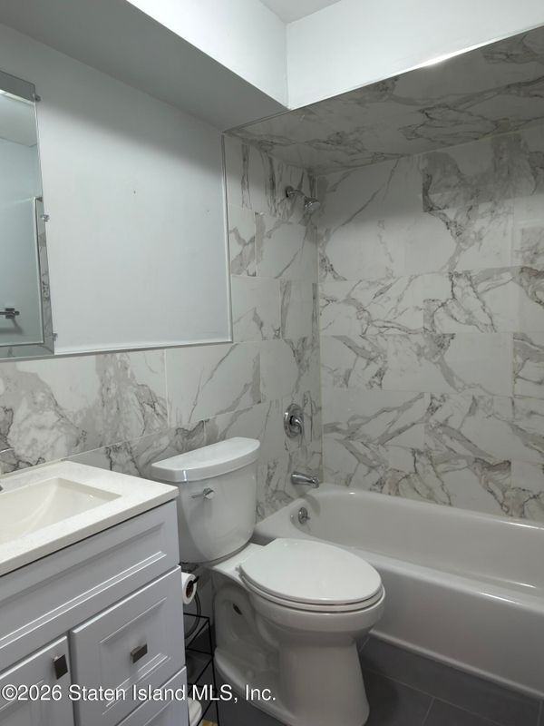 3142 Morley Ave - Photo 4 of 6