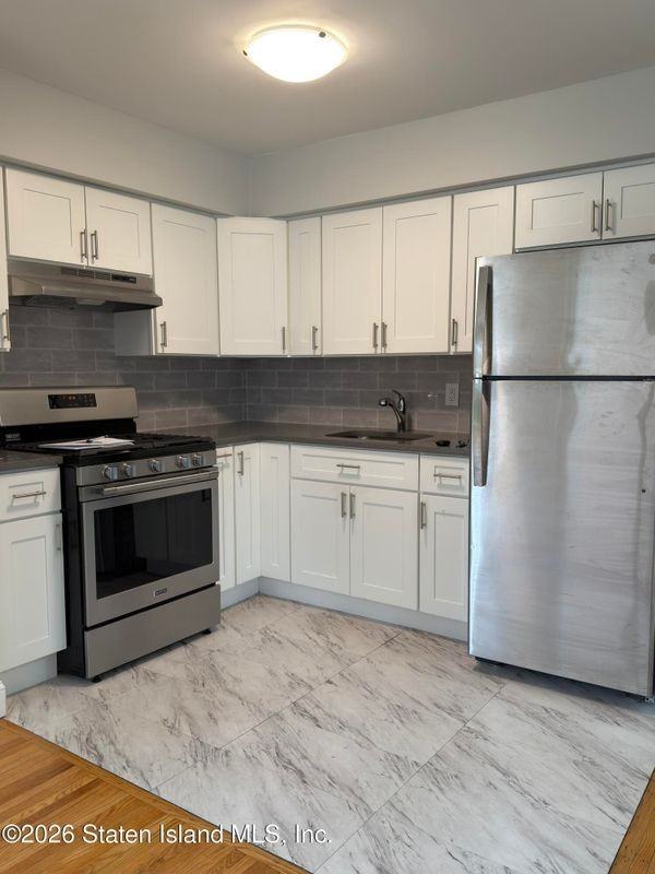 3142 Morley Ave - Photo 5 of 6