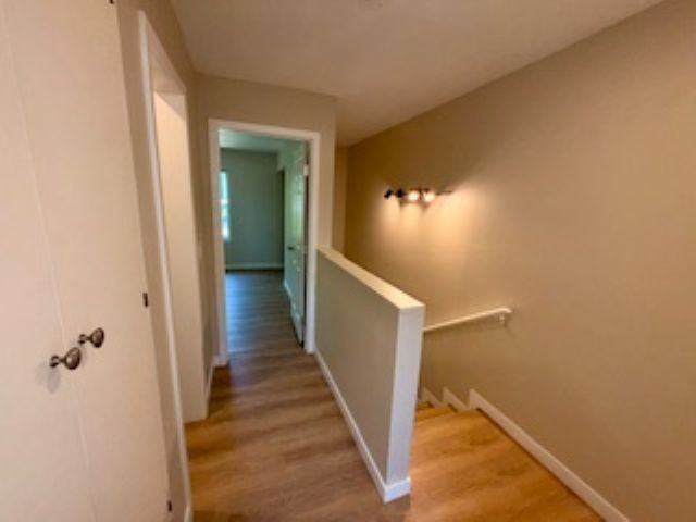 135 Cook St - Photo 3 of 7