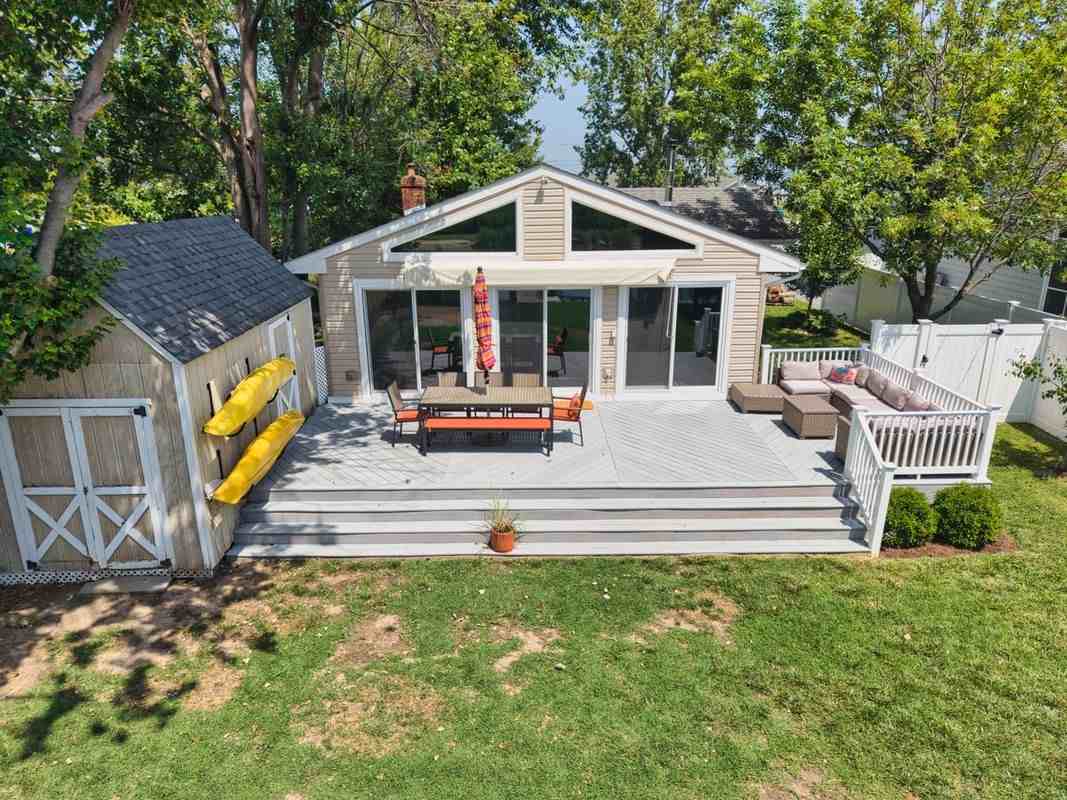 1035 Chester River Dr - Photo 4 of 36