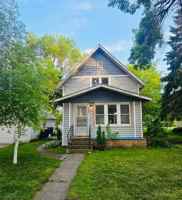 featured image of 530 E 11th St