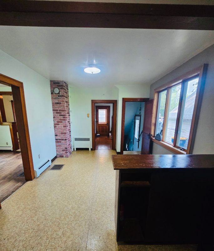 530 E 11th St - Photo 6 of 16