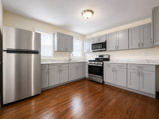 40 Vine St - Photo 3 of 12