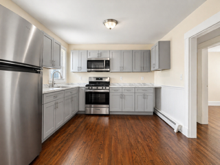 40 Vine St - Photo 4 of 12