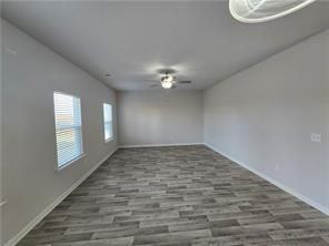647 Skye Dr - Photo 5 of 24