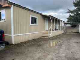 featured image of 102 N 3rd St