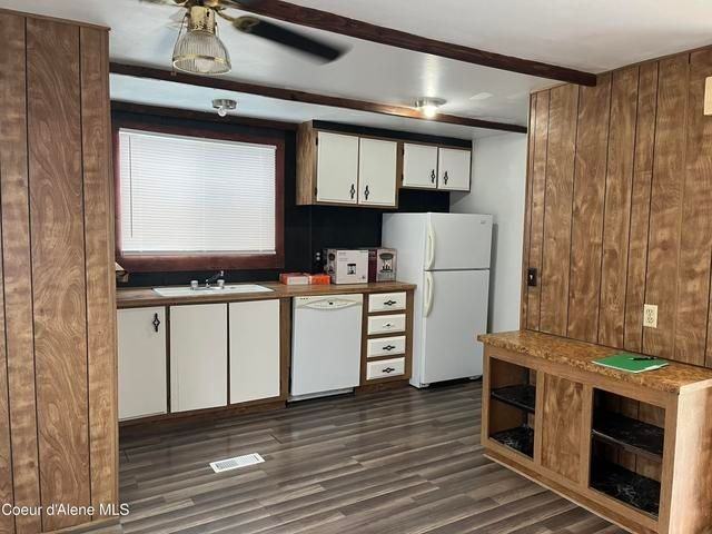 102 N 3rd St - Photo 3 of 6