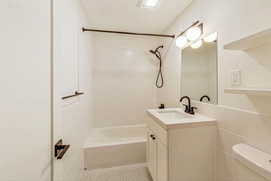 4350 Kirkham Street - Photo 2 of 20