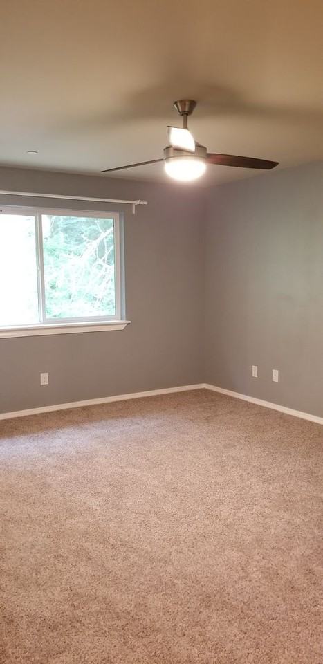3646 Nimitz Ln - Photo 7 of 13
