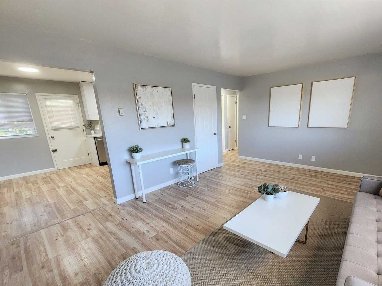 2568 Grove Way - Photo 2 of 3