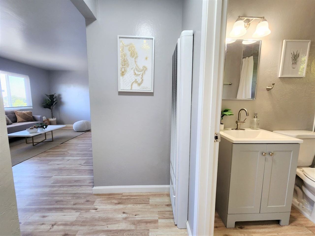 2568 Grove Way - Photo 3 of 3