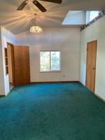 featured image of 4800 Airway Dr Ne