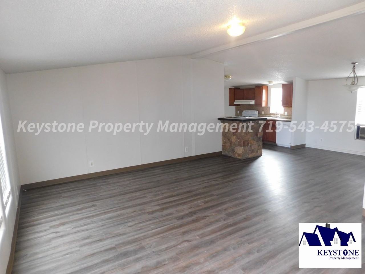 710 S Walton Dr - Photo 2 of 21