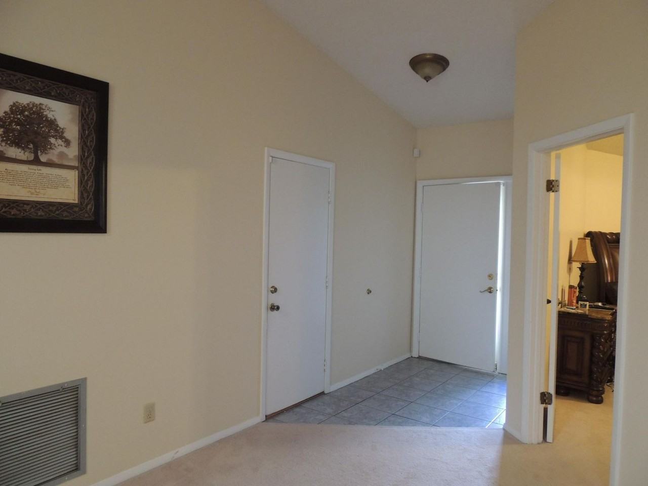 8055 Creedmoor Dr - Photo 2 of 14
