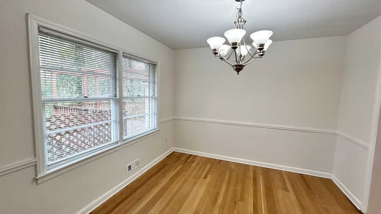 1476 Lively Ridge Rd Ne - Photo 6 of 28