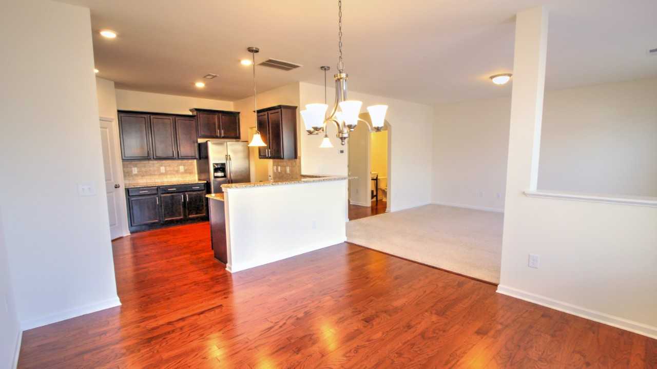 5342 Jessip St - Photo 4 of 16