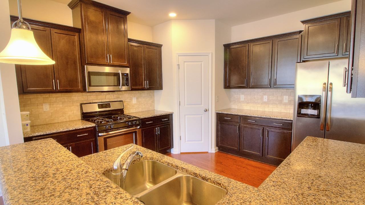 5342 Jessip St - Photo 5 of 16