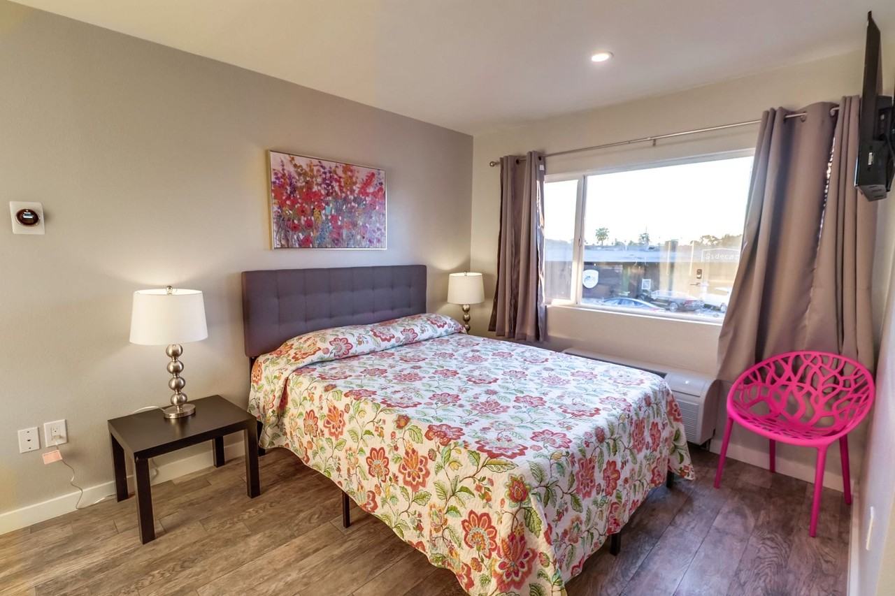 1315 Morena Blvd - Photo 2 of 46
