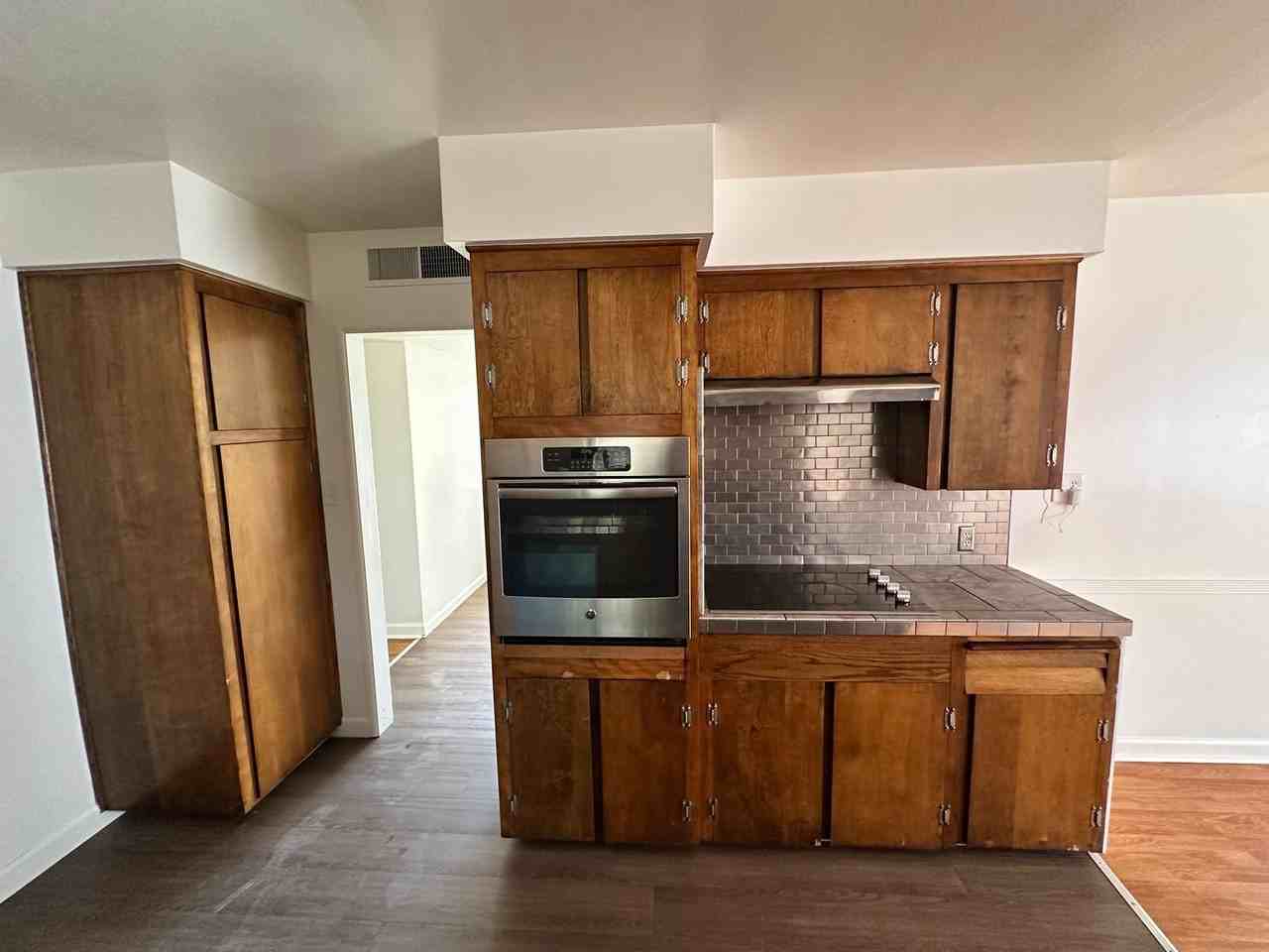 2518 San Pablo Ave - Photo 4 of 50