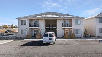featured image of 257 Robbins Ave