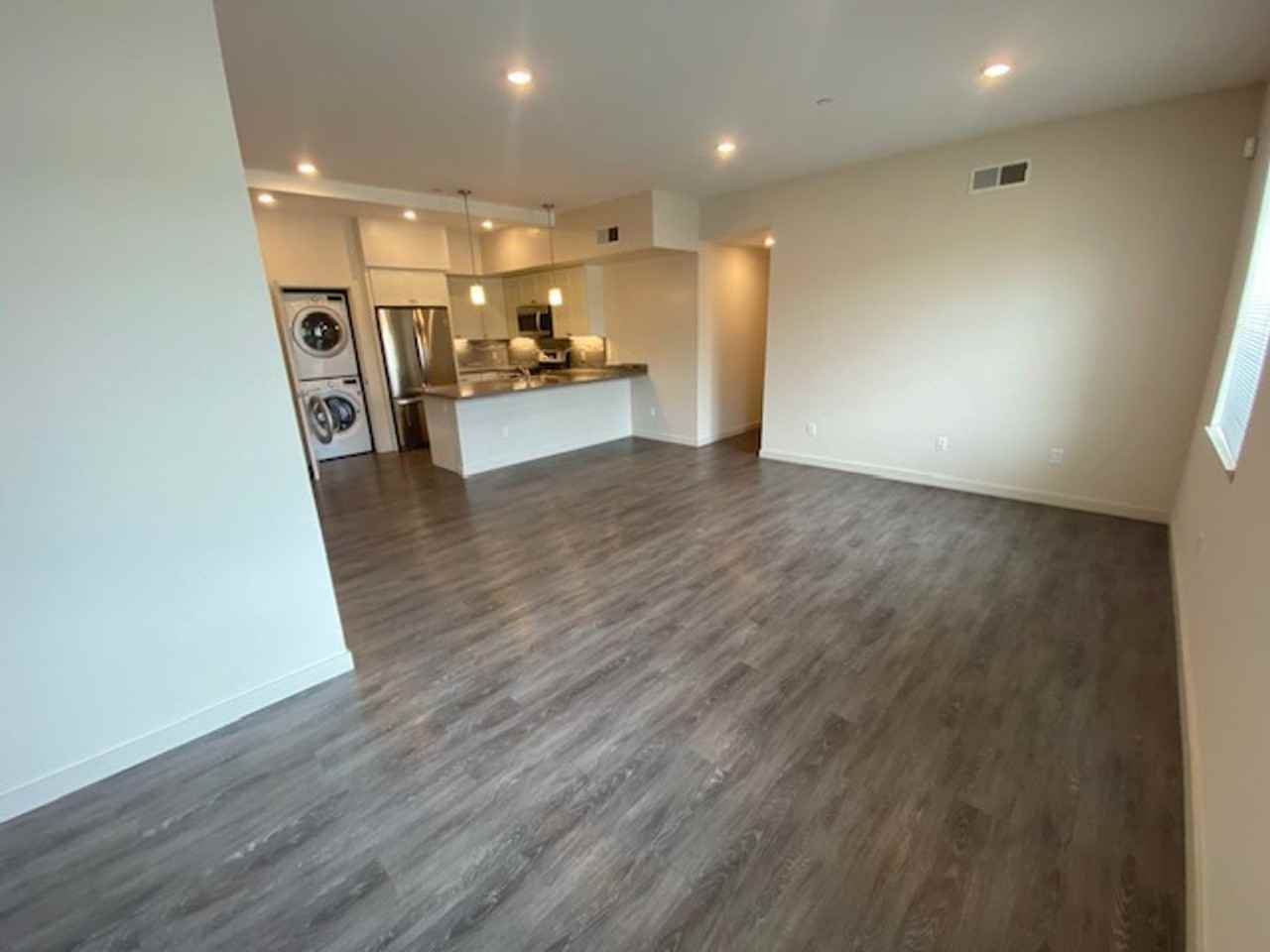 505 Central Ave - Photo 5 of 26