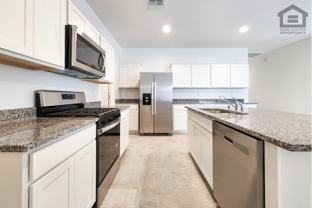 40110 W Shaver Dr - Photo 1 of 1
