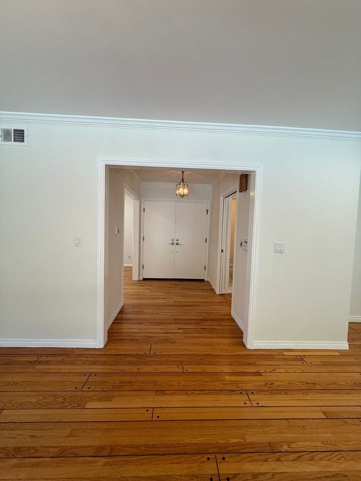 18836 La Amistad Pl - Photo 7 of 50