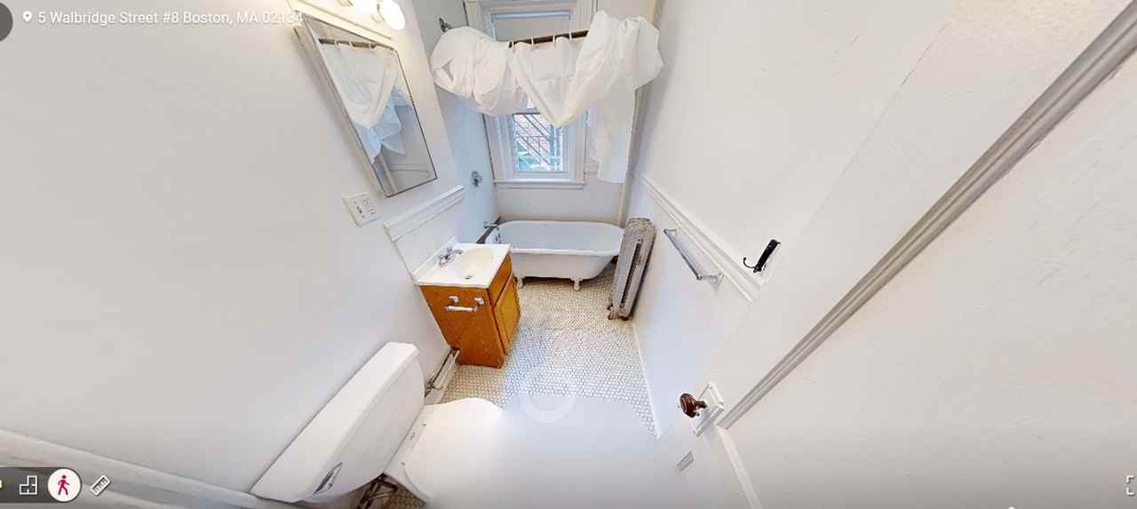 8 Walbridge St #8 - Photo 2 of 6