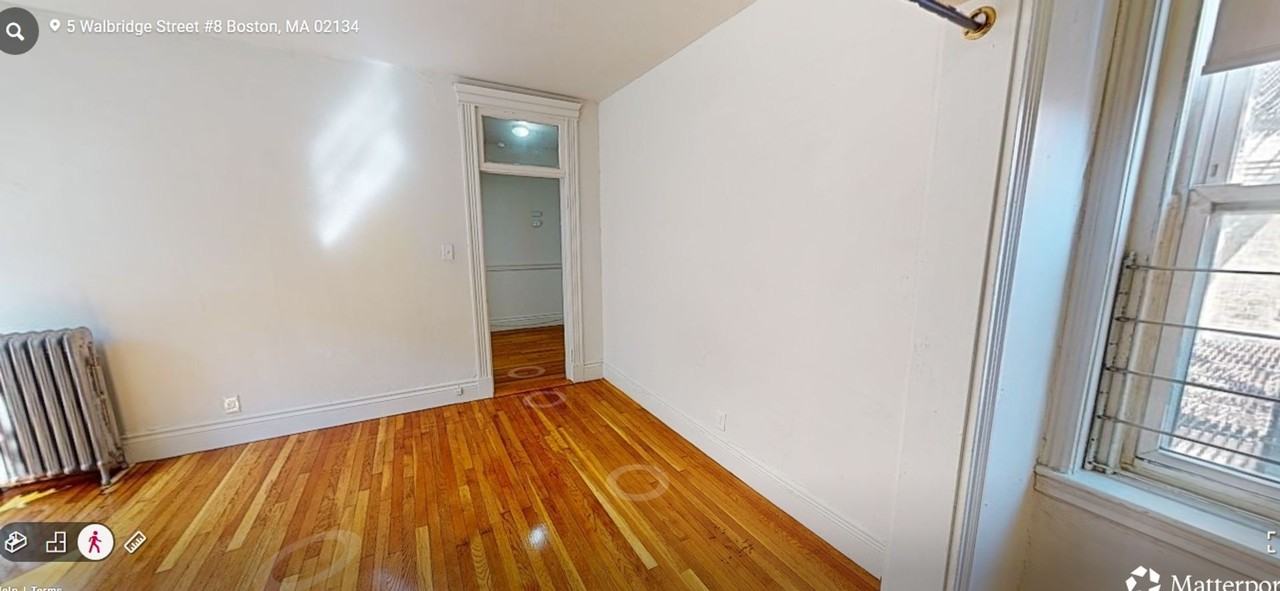 8 Walbridge St #8 - Photo 4 of 6