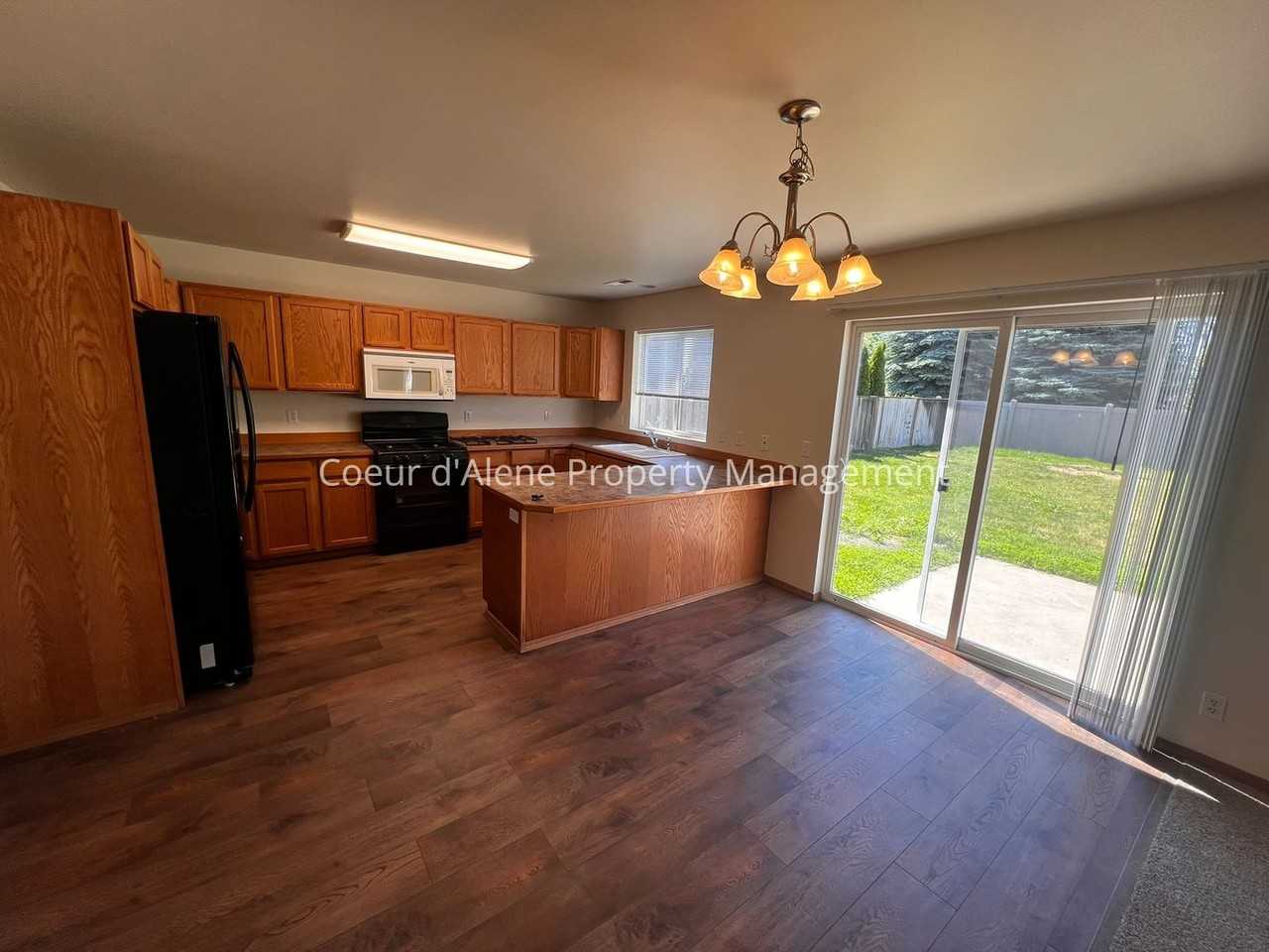 3348 W Calzado Dr - Photo 7 of 26