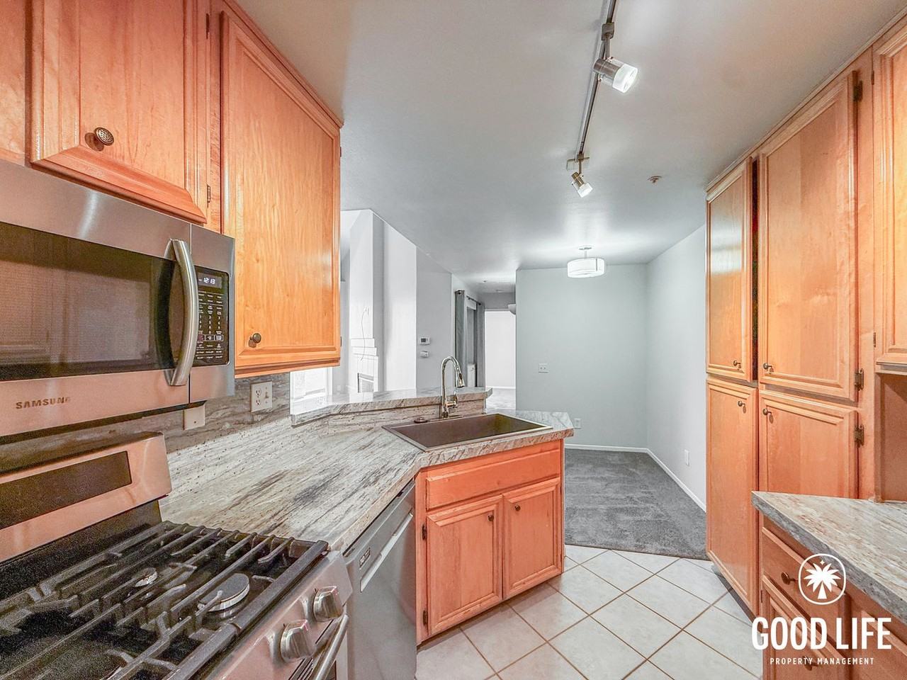 11175 Affinity Ct #45 - Photo 4 of 18
