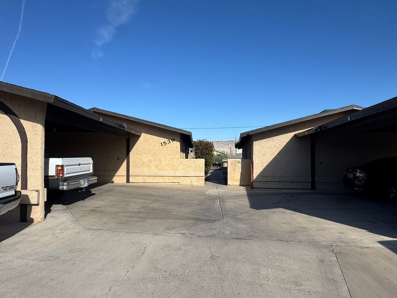 1539 Monte Vista Dr - Photo 3 of 27