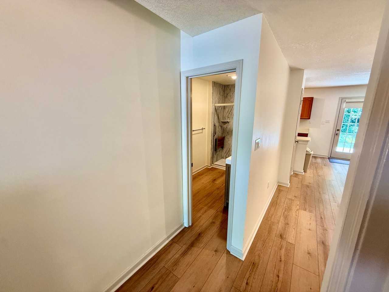 5010 Trace Manor Ln - Photo 6 of 30
