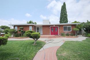 9381 Nichols Dr - Photo 1 of 1