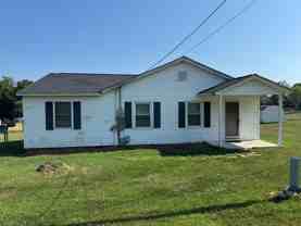 3061 Lee Rd - Photo 1 of 1