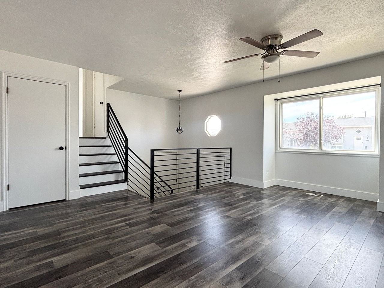 5020 W 6515 S - Photo 4 of 27