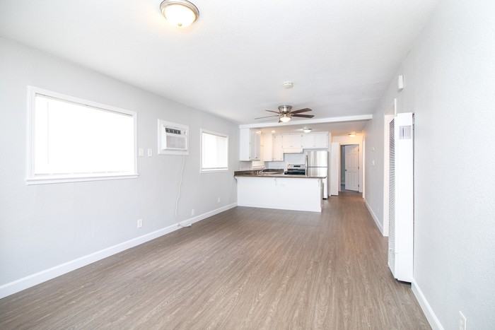 3900 38th St - Photo 5 of 18