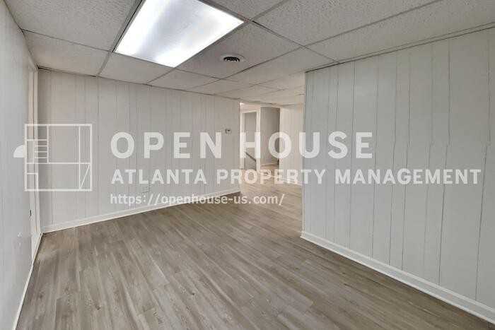 4515 King Springs Rd Se - Photo 6 of 23