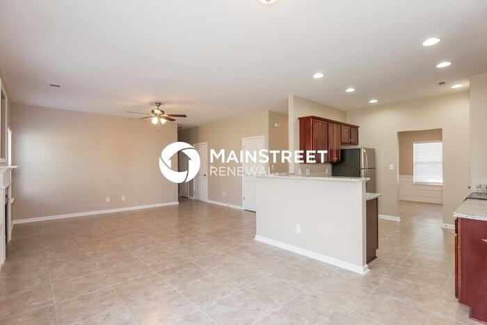 6217 Shelley Ave - Photo 3 of 15