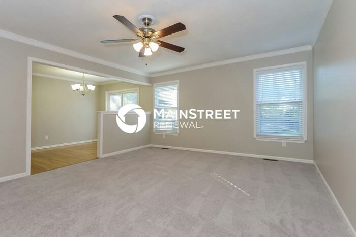 145 Sw 26th St - Photo 3 of 15