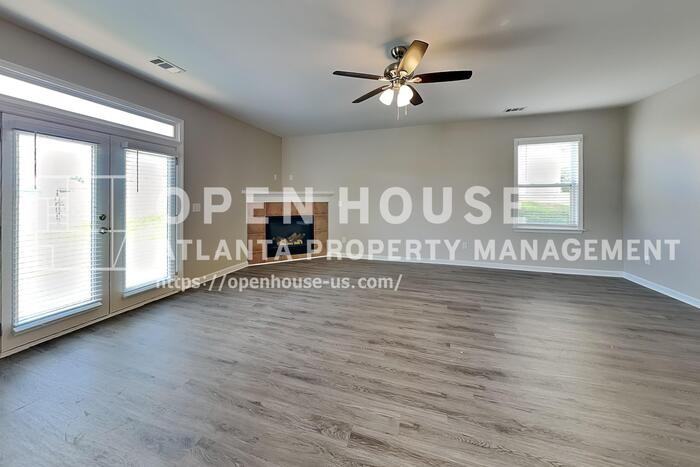 160 Oakland Way - Photo 5 of 21