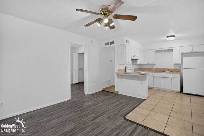 7150 N 27th Ave #2 - Photo 2 of 19