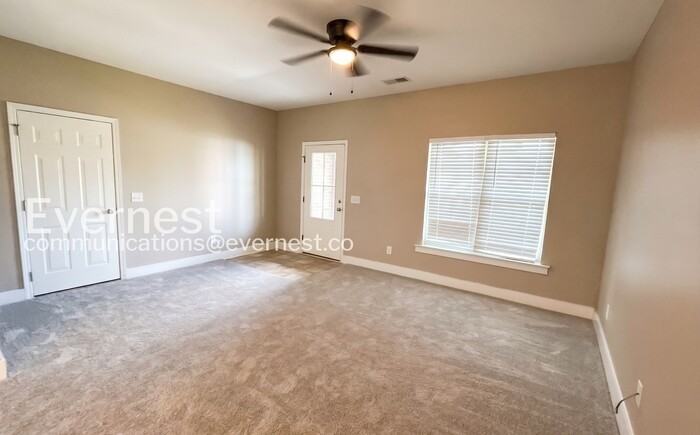 233 Union Station Dr - Photo 4 of 24