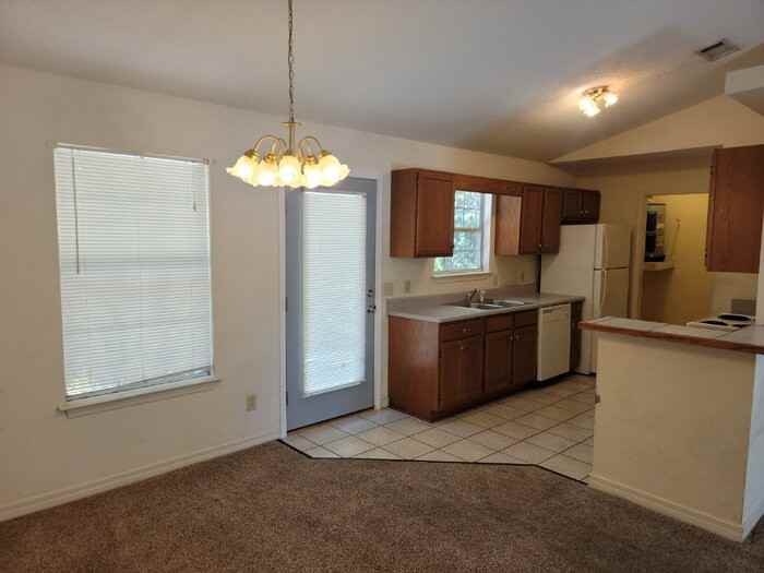1000 Sable Dr #A - Photo 2 of 14