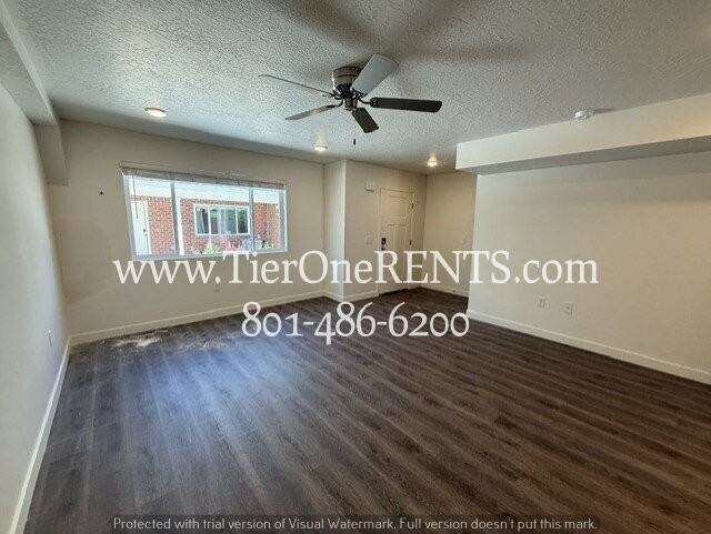 455 E 1025 S - Photo 3 of 17